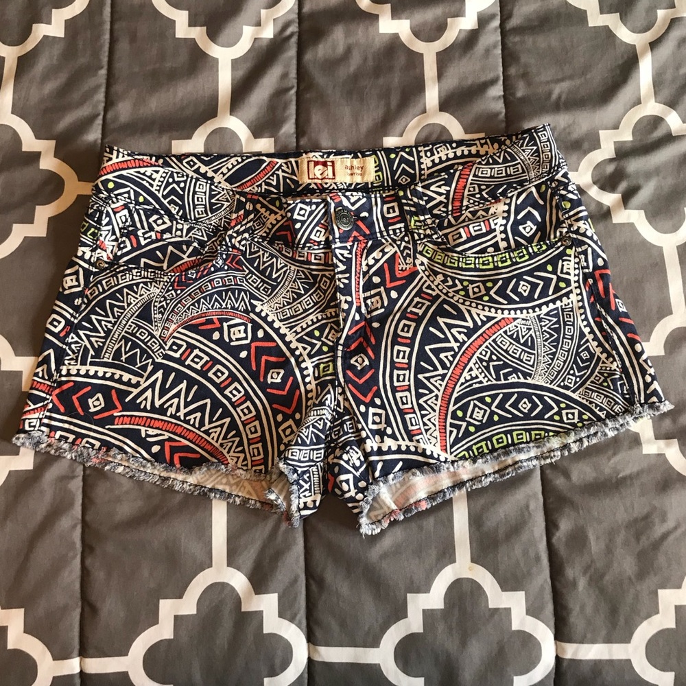 ☀️3 for $15 Printed high rise shorts